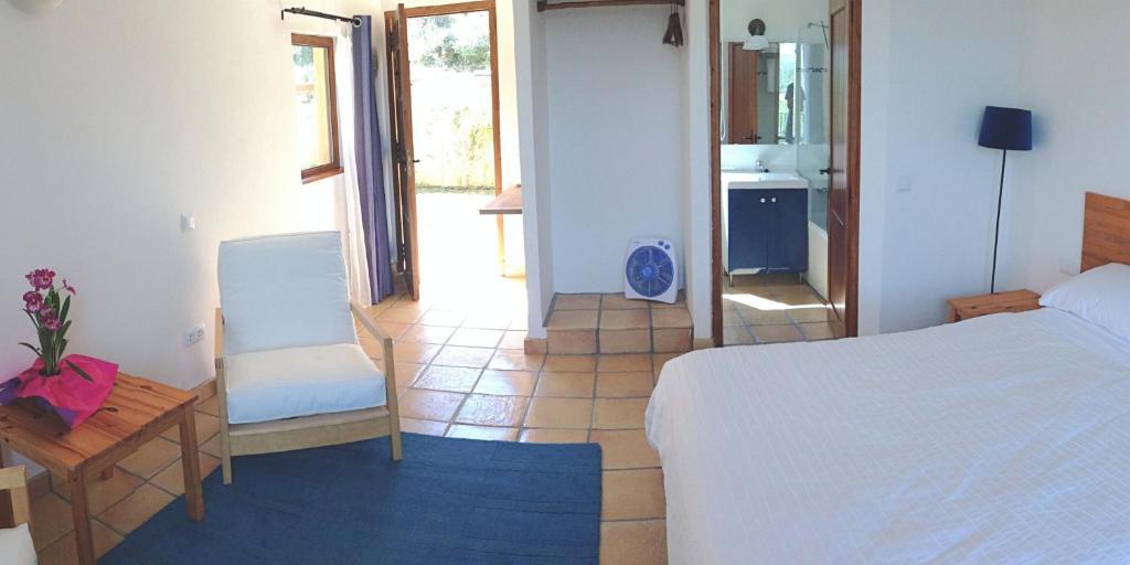 Alen D'Aragon Guest House Santa Eulalia de Gallego Room photo